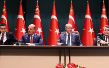 Turkey raises salaries by 50 percent