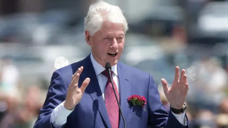 Bill Clinton Net Worth: The Enormity of Bill Clinton’s Fortune. Consider It!
