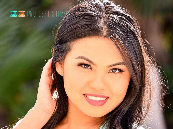 Cindy Starfall Net Worth: How old is she? What is her real name?