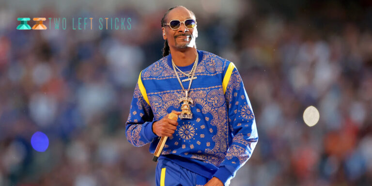 Snoop Dogg Net Worth: How old is the Halftime Performer for the Super Bowl?