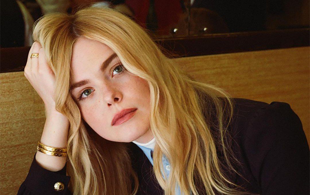 Who-Is-Elle-Fanning-Dating-Twoleftsticks