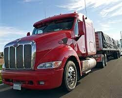 How Does Technology Help Commercial Trucking Companies?