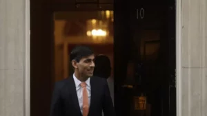 Rishi Sunak Faces Mps at his first PM's questions