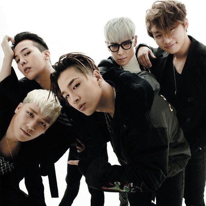 BIGBANG won all six categories in China Year End Award 2022.