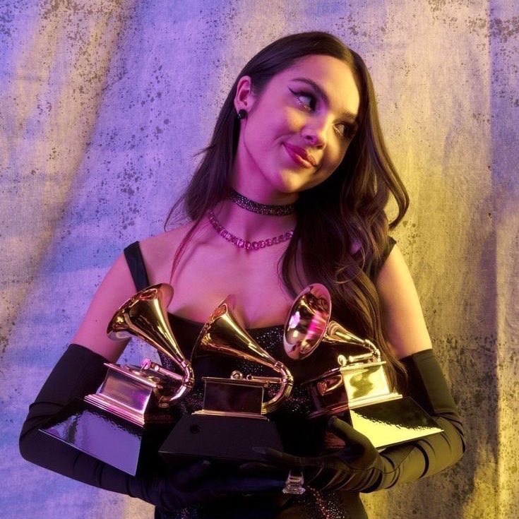 Olivia Rodrigo achieved 3 Grammys