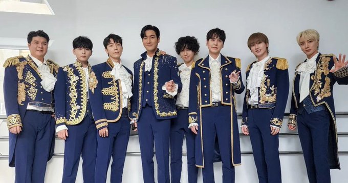 Super Junior group