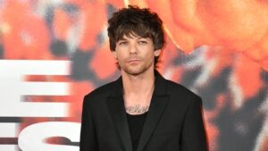 Louis Tomlinson discusses his efforts to plan for life in "All of Those Voices"