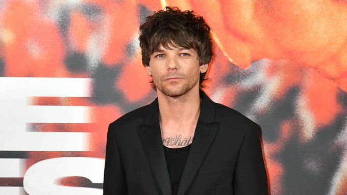 Louis Tomlinson discusses his efforts to plan for life in “All of Those Voices”