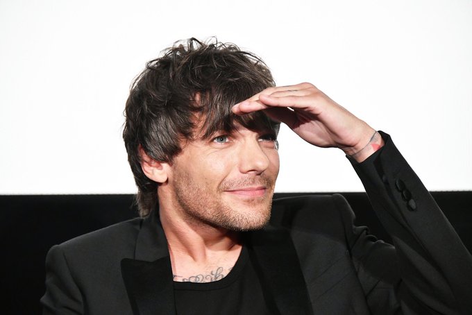 Louis Tomlinson is illustrated in a new light in the trailer for “All of Those Voices”