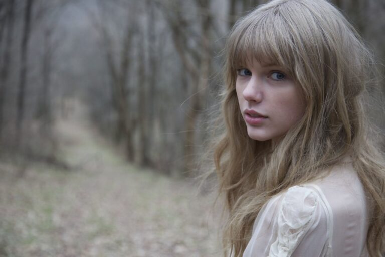 Taylor Swift will soon drop re-recording of “Speak Now”(Taylor’s Version)